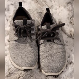 TOMS Grey Gray Canvas Lace Del Ray Sneaker